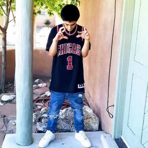 Meet your Posher, Markis